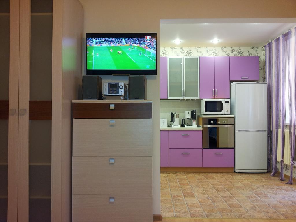 Апартаменты Независимости 168-2 Minsk Kamer foto